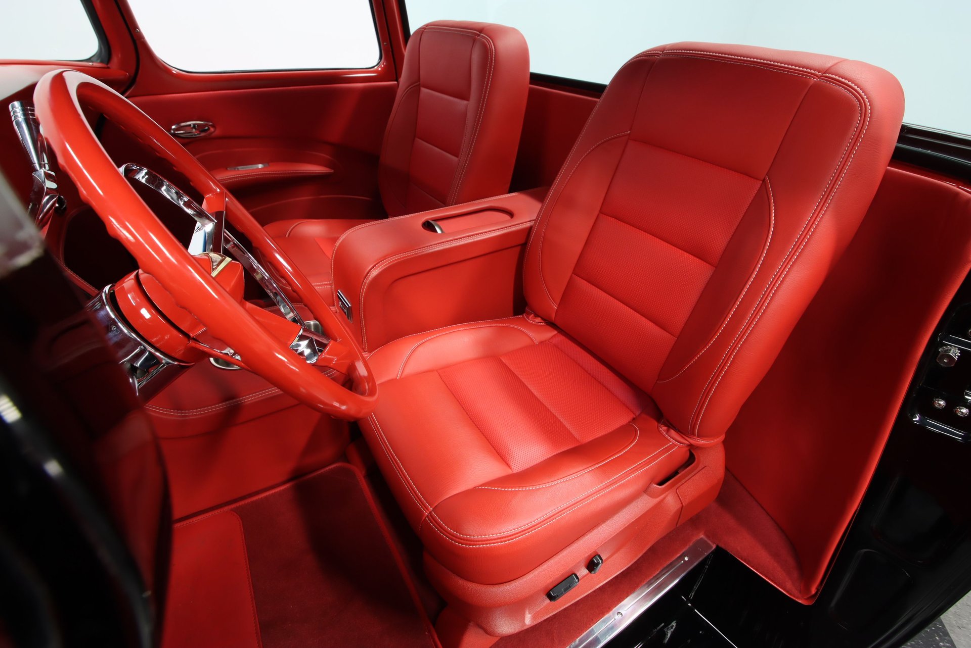 1955 Chevrolet 3100 Big Window Restomod thumbnail 37