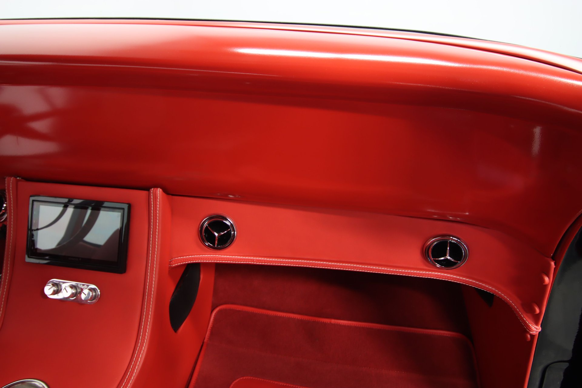 1955 Chevrolet 3100 Big Window Restomod thumbnail 42