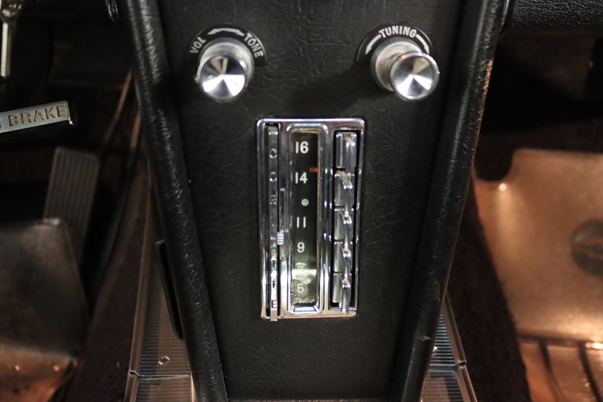 1963 Chevrolet Corvette Split-Window thumbnail 20