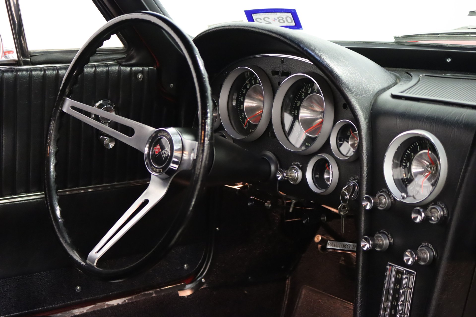 1963 Chevrolet Corvette Split-Window thumbnail 23