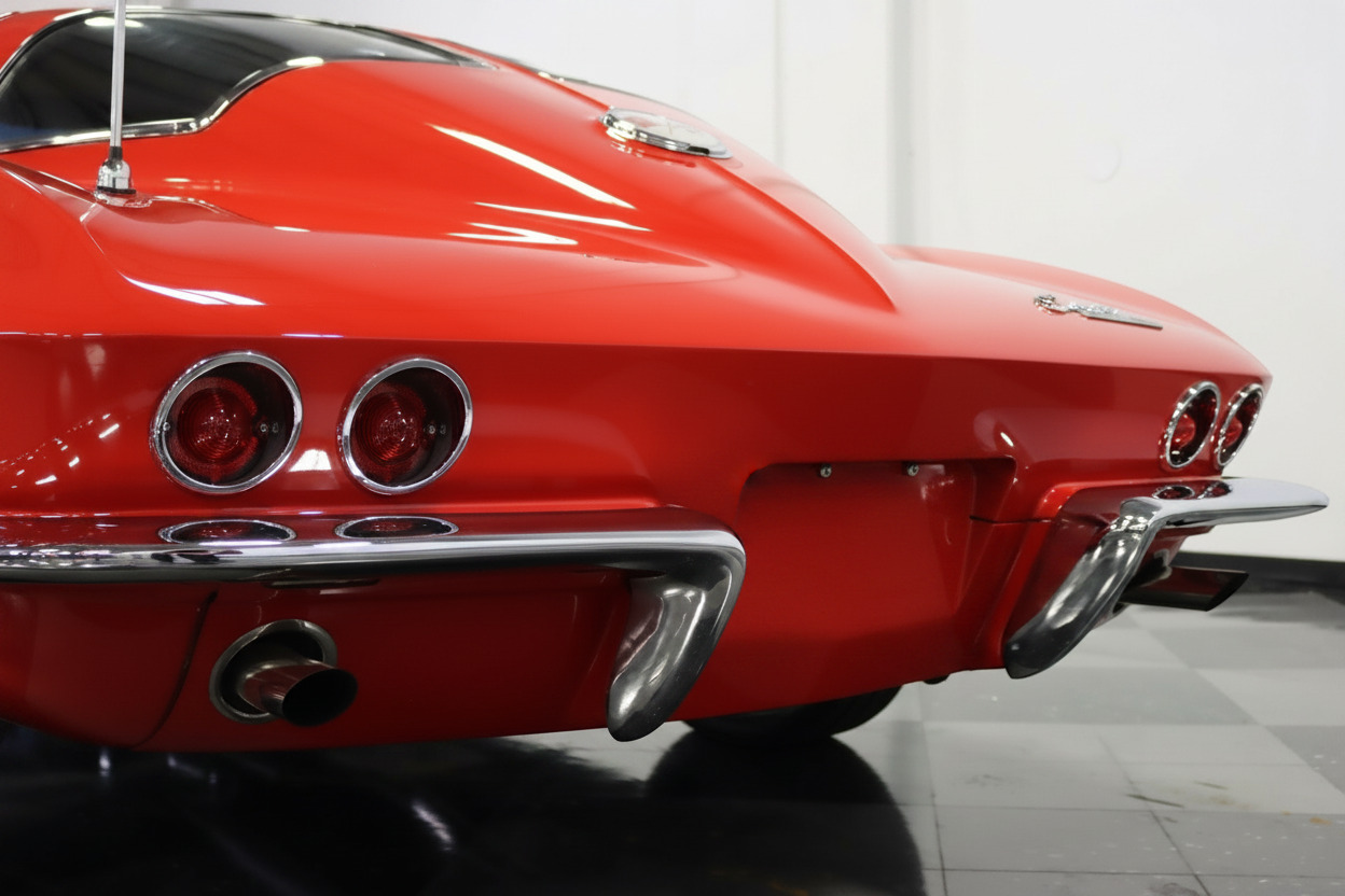 1963 Chevrolet Corvette Split-Window thumbnail 26