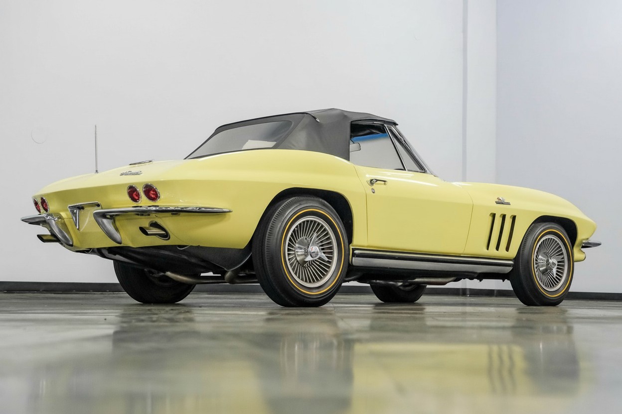 1965 Chevrolet Corvette Convertible L78 thumbnail 9
