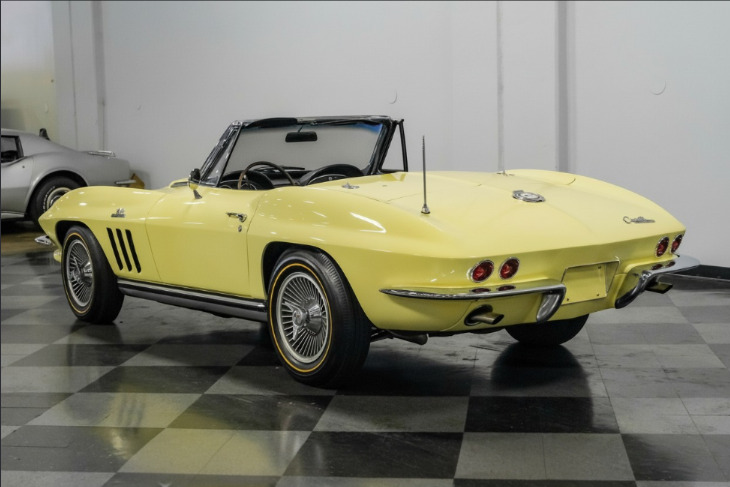 1965 Chevrolet Corvette Convertible L78 thumbnail 38