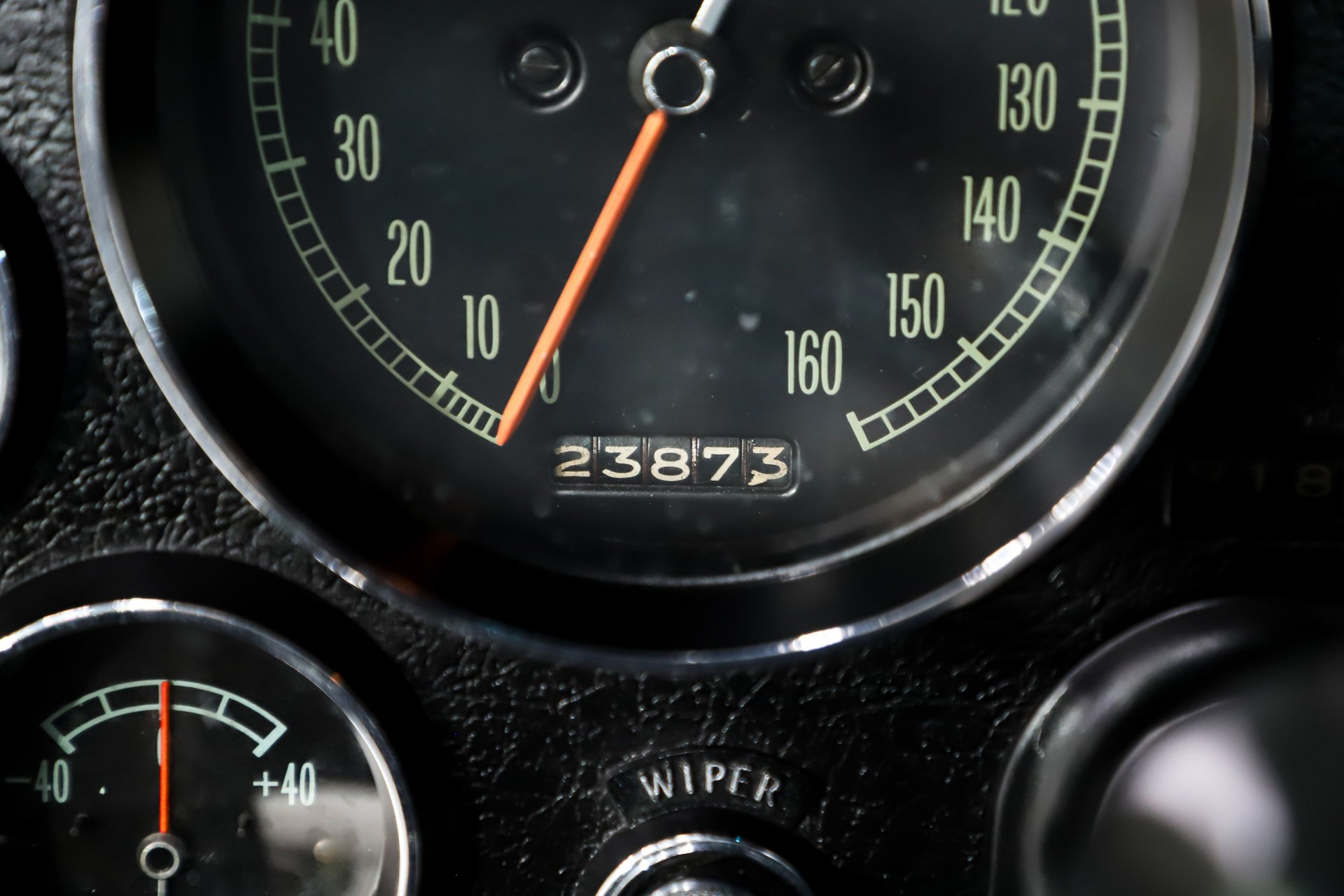 1966 Chevrolet Corvette thumbnail 3