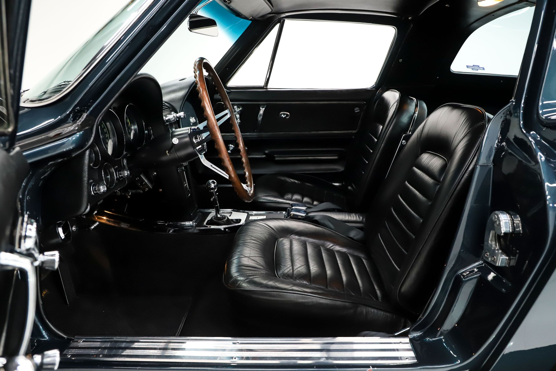 1966 Chevrolet Corvette thumbnail 26