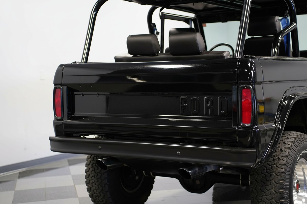 1966 Ford Bronco 4x4 Restomod thumbnail 11