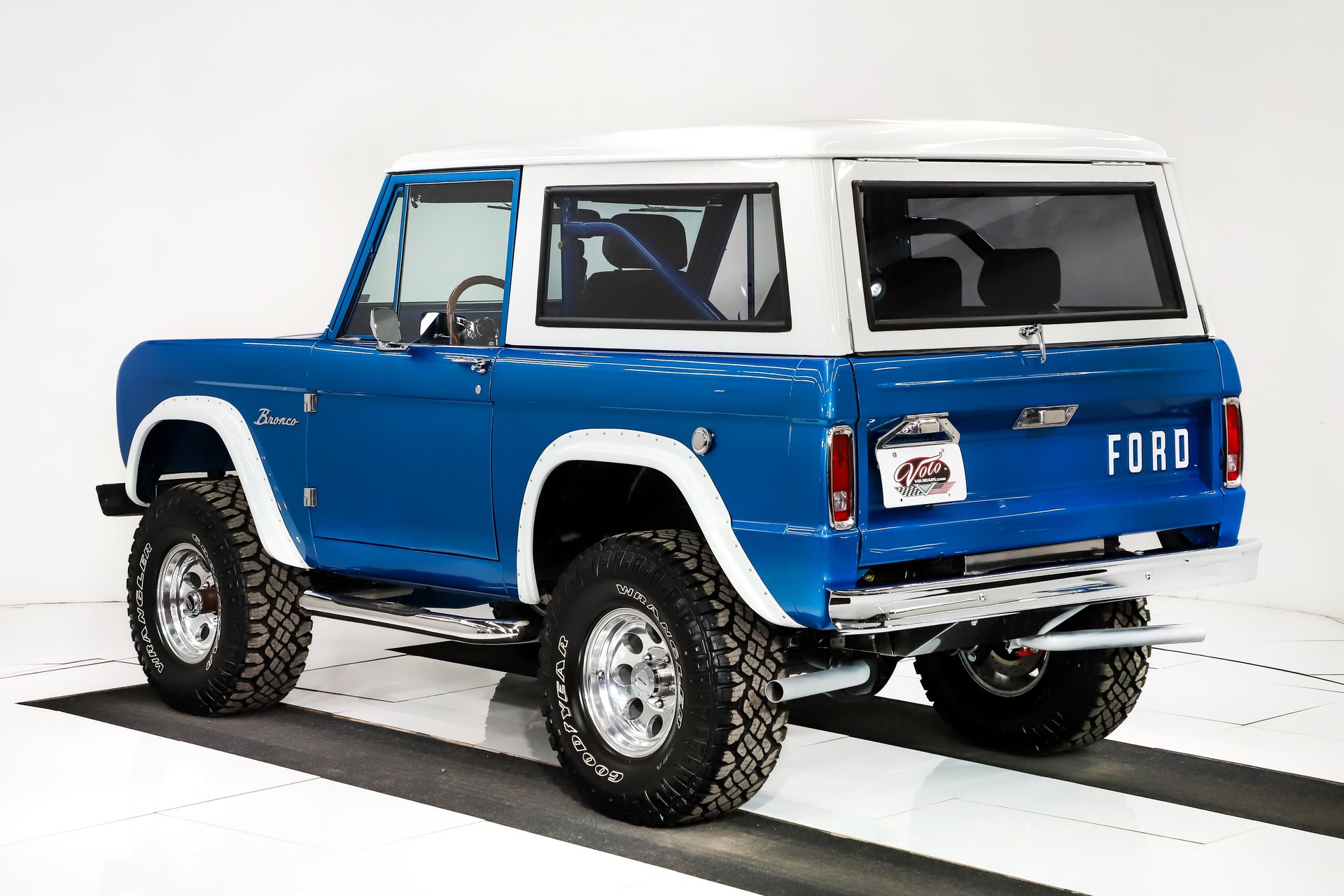 1966 Ford Bronco Custom thumbnail 7