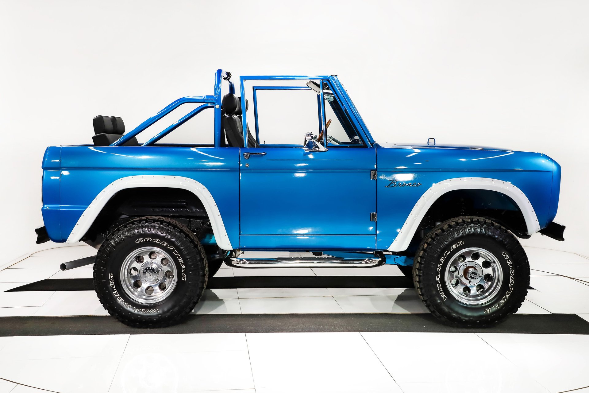 1966 Ford Bronco Custom thumbnail 15