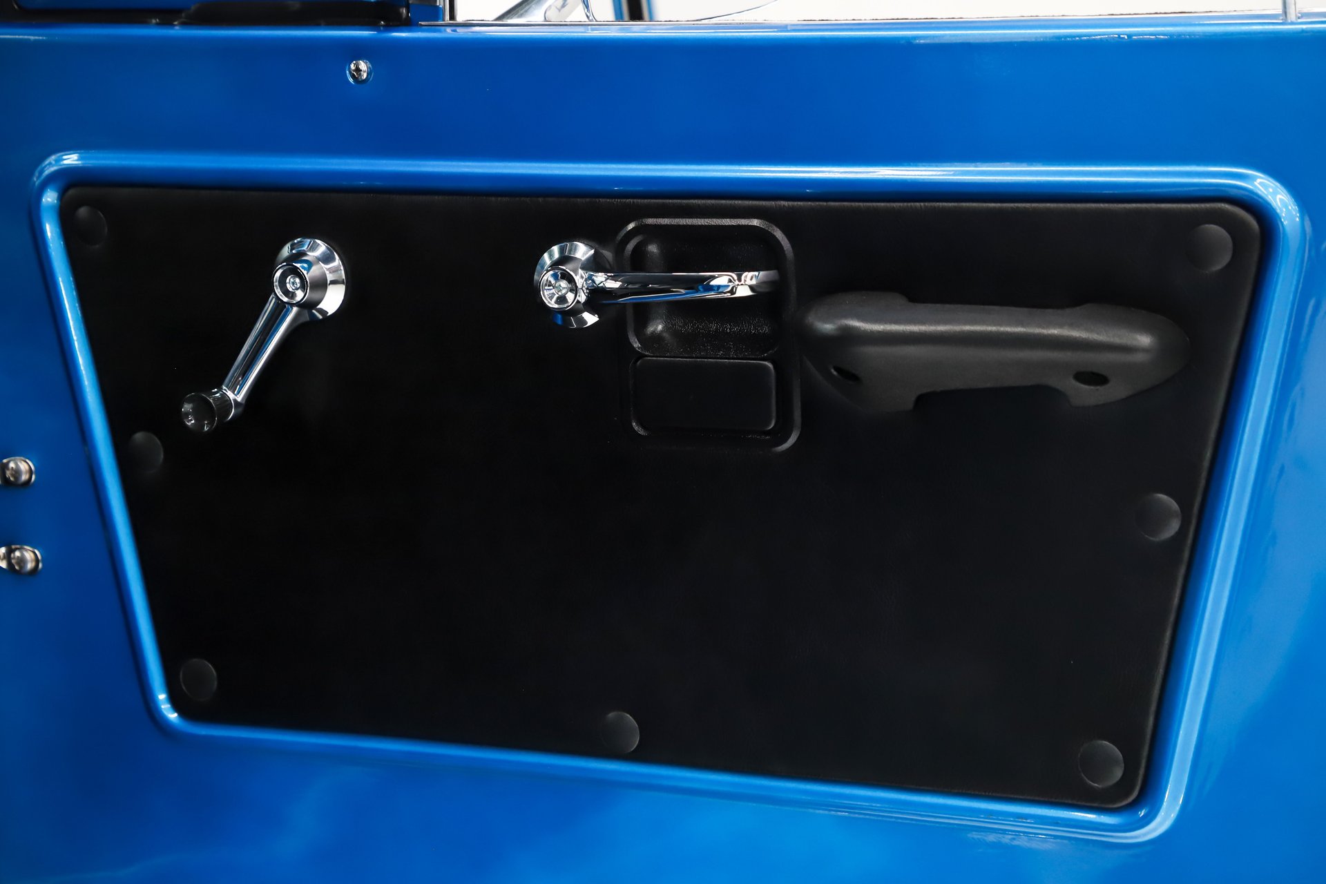 1966 Ford Bronco Custom thumbnail 39