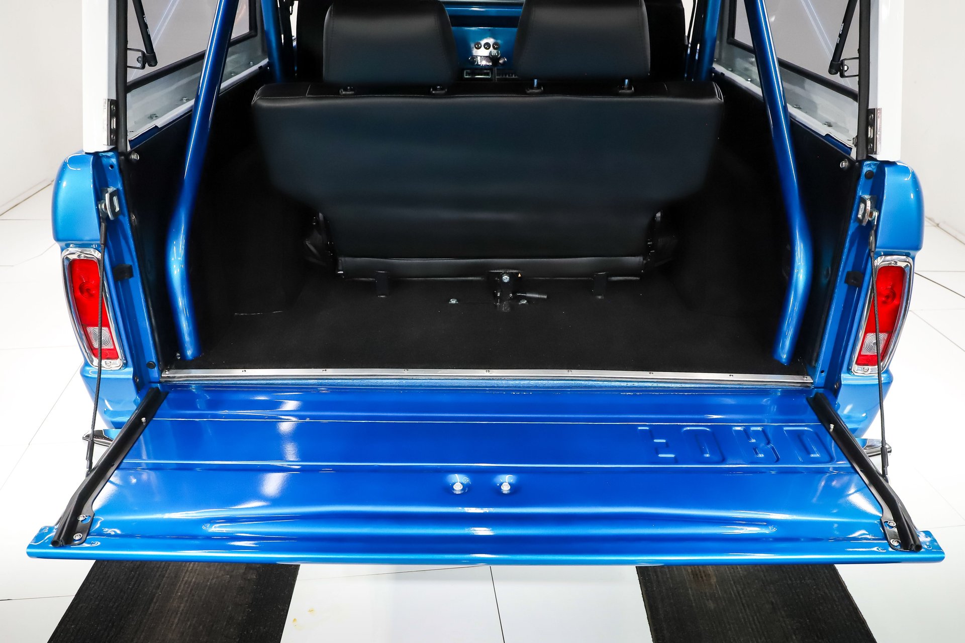 1966 Ford Bronco Custom thumbnail 55