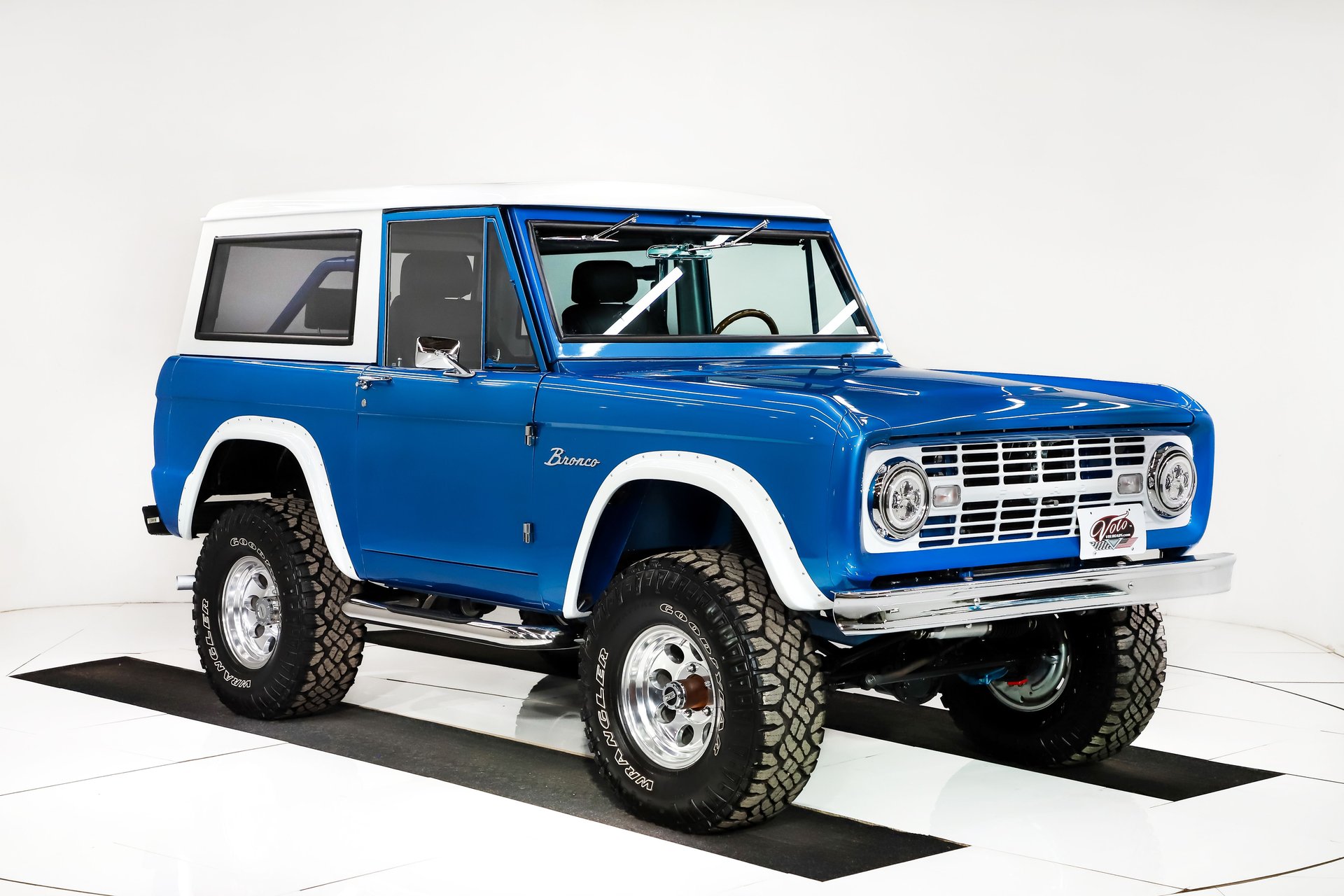 1966 Ford Bronco Custom thumbnail 73