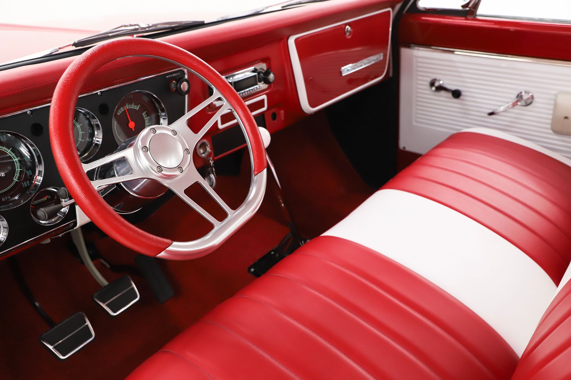 1967 Chevrolet C10 thumbnail 2