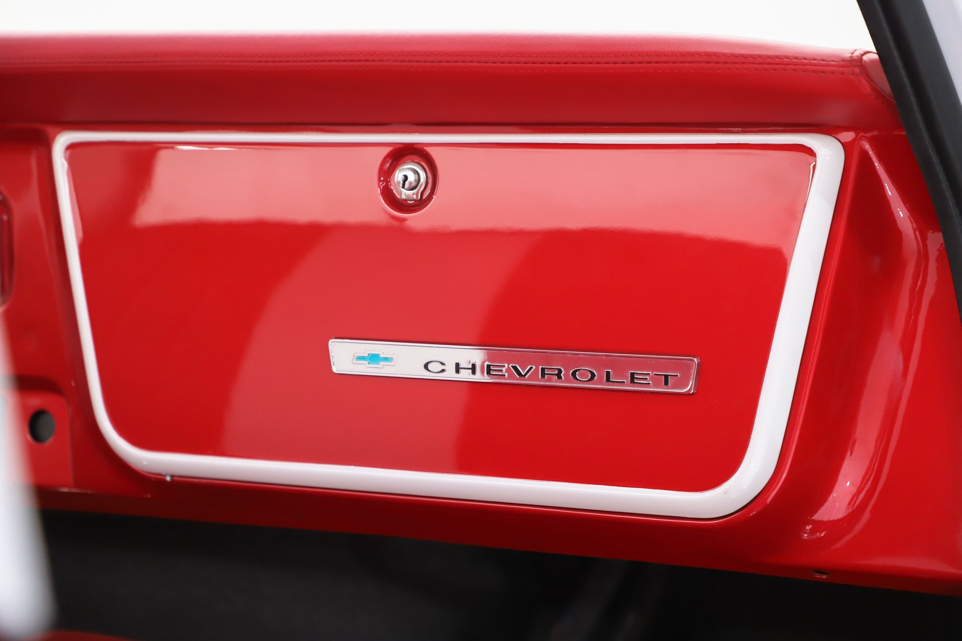 1967 Chevrolet C10 thumbnail 38