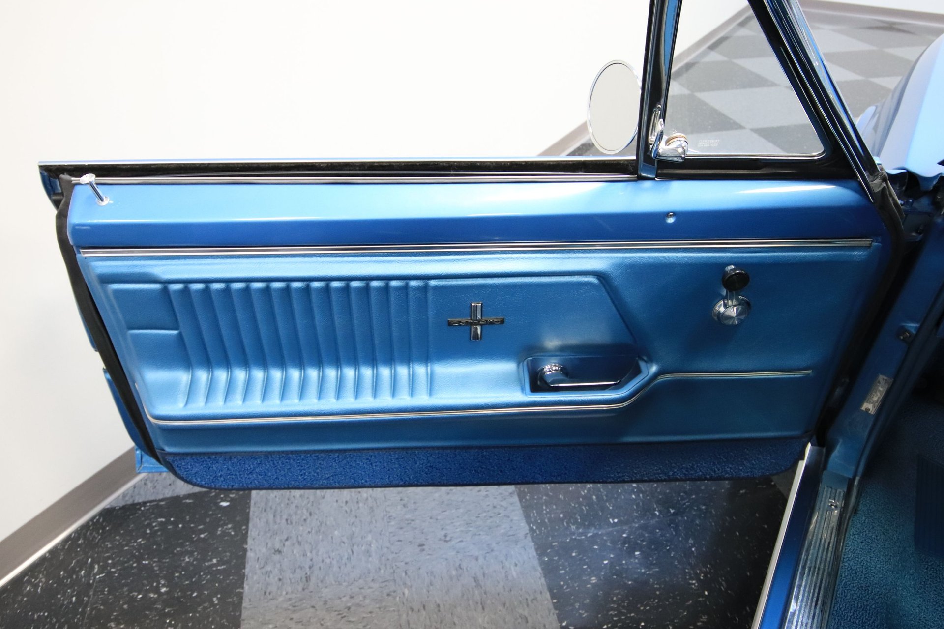 1967 Chevrolet Camaro SS 396 thumbnail 4