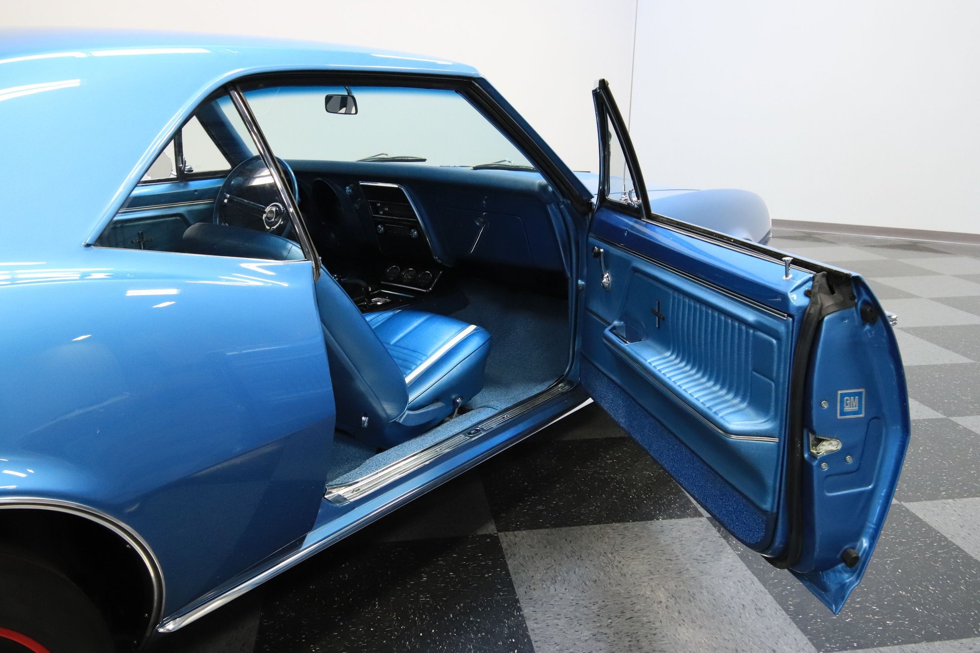 1967 Chevrolet Camaro SS 396 thumbnail 15