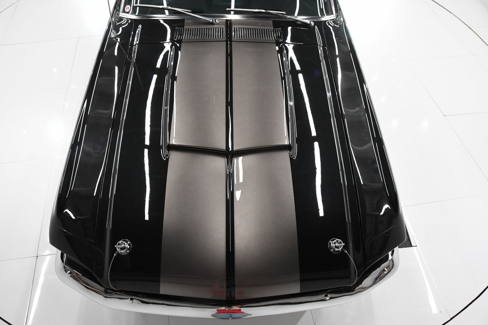 1967 Ford Mustang thumbnail 35