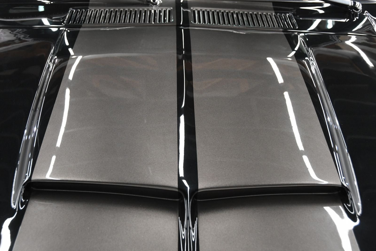 1967 Ford Mustang thumbnail 44