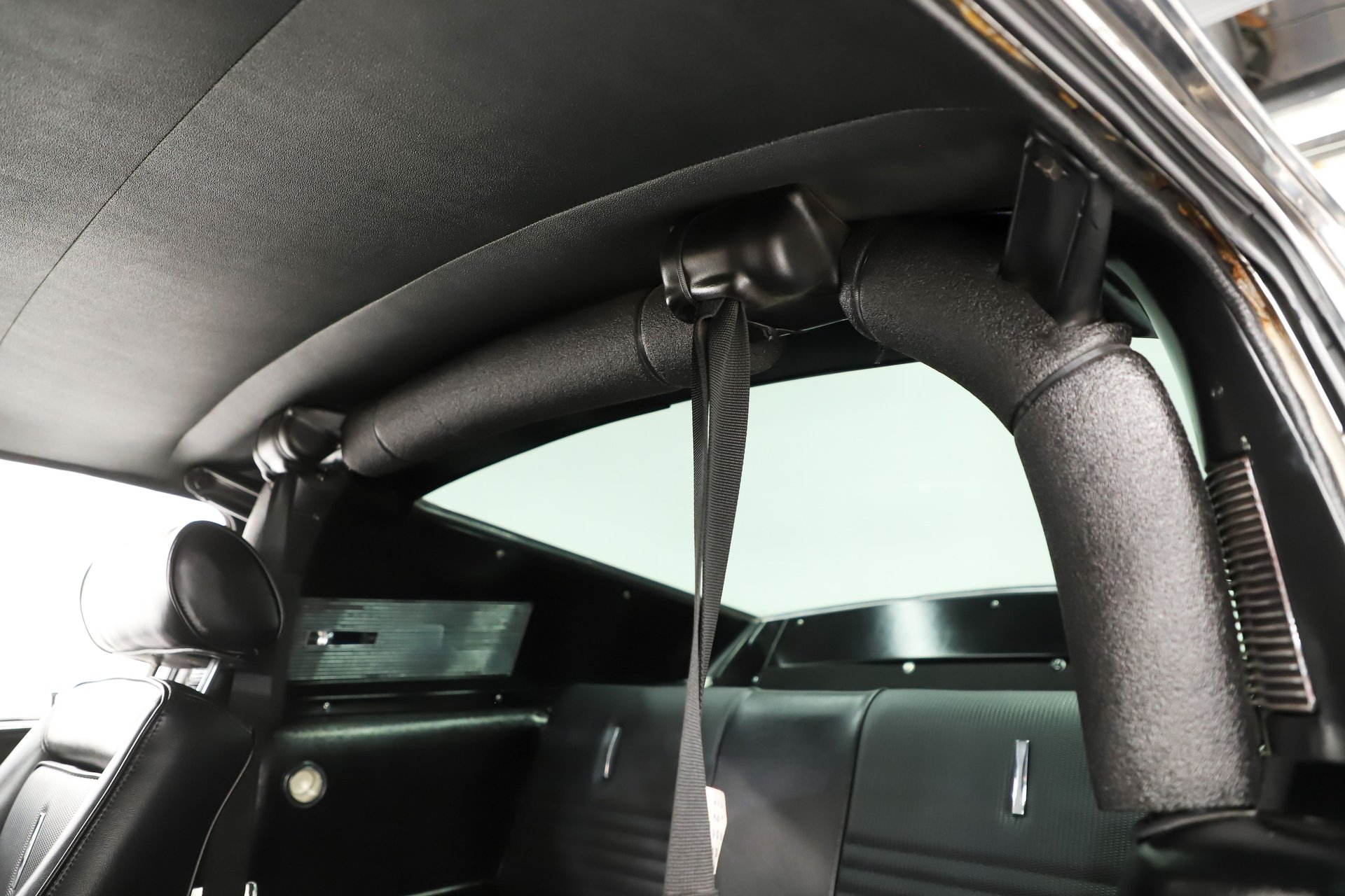 1967 Ford Mustang Restomod thumbnail 13