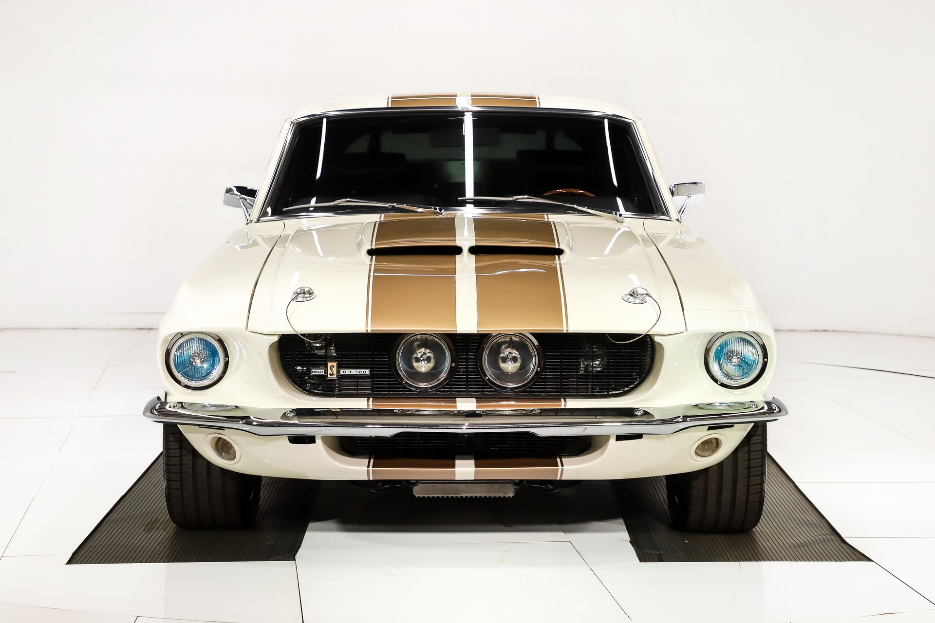 1967 Ford Mustang Restomod thumbnail 33