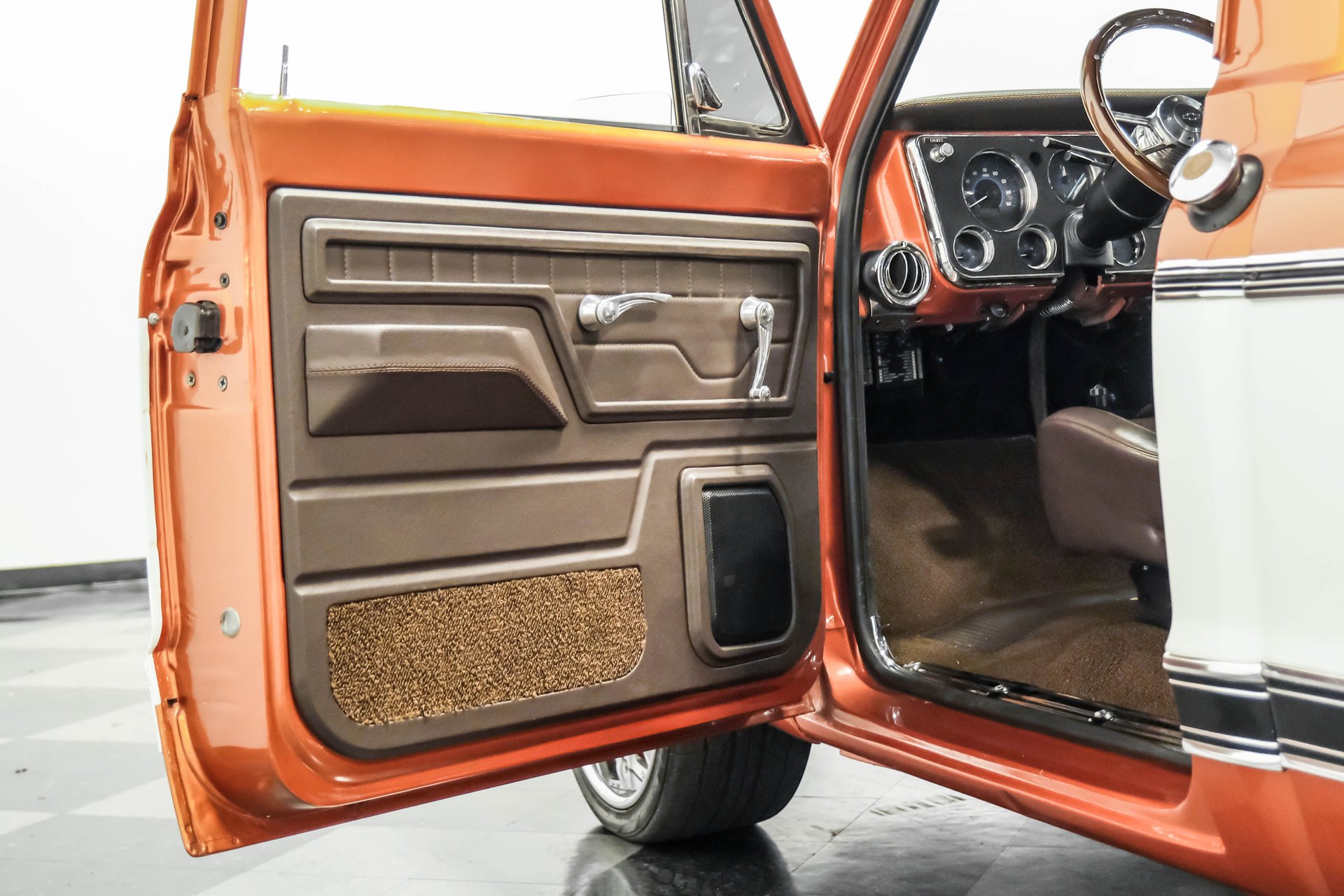 1969 Chevrolet C10 Supercharged LS Restomod thumbnail 7