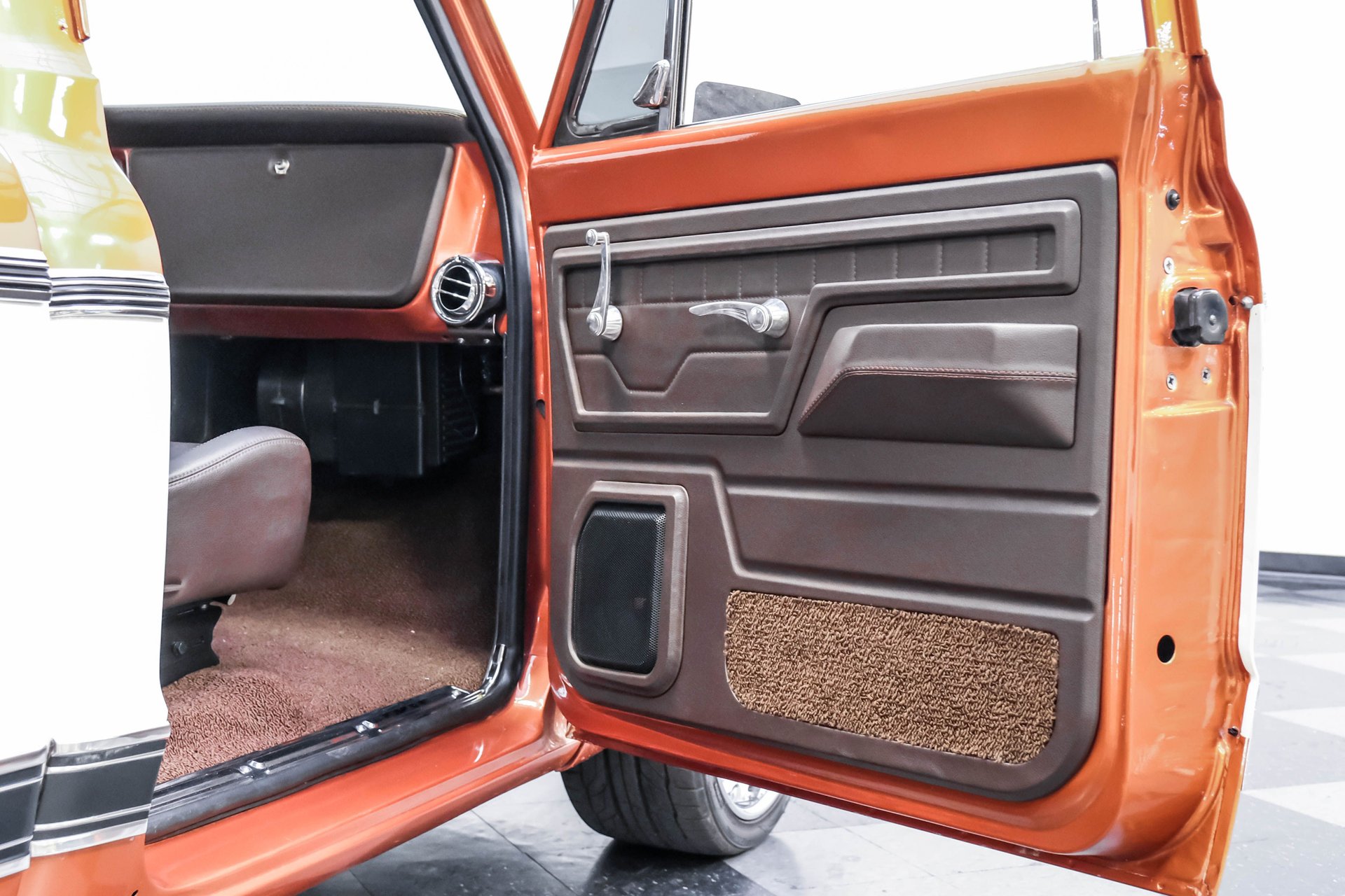 1969 Chevrolet C10 Supercharged LS Restomod thumbnail 16