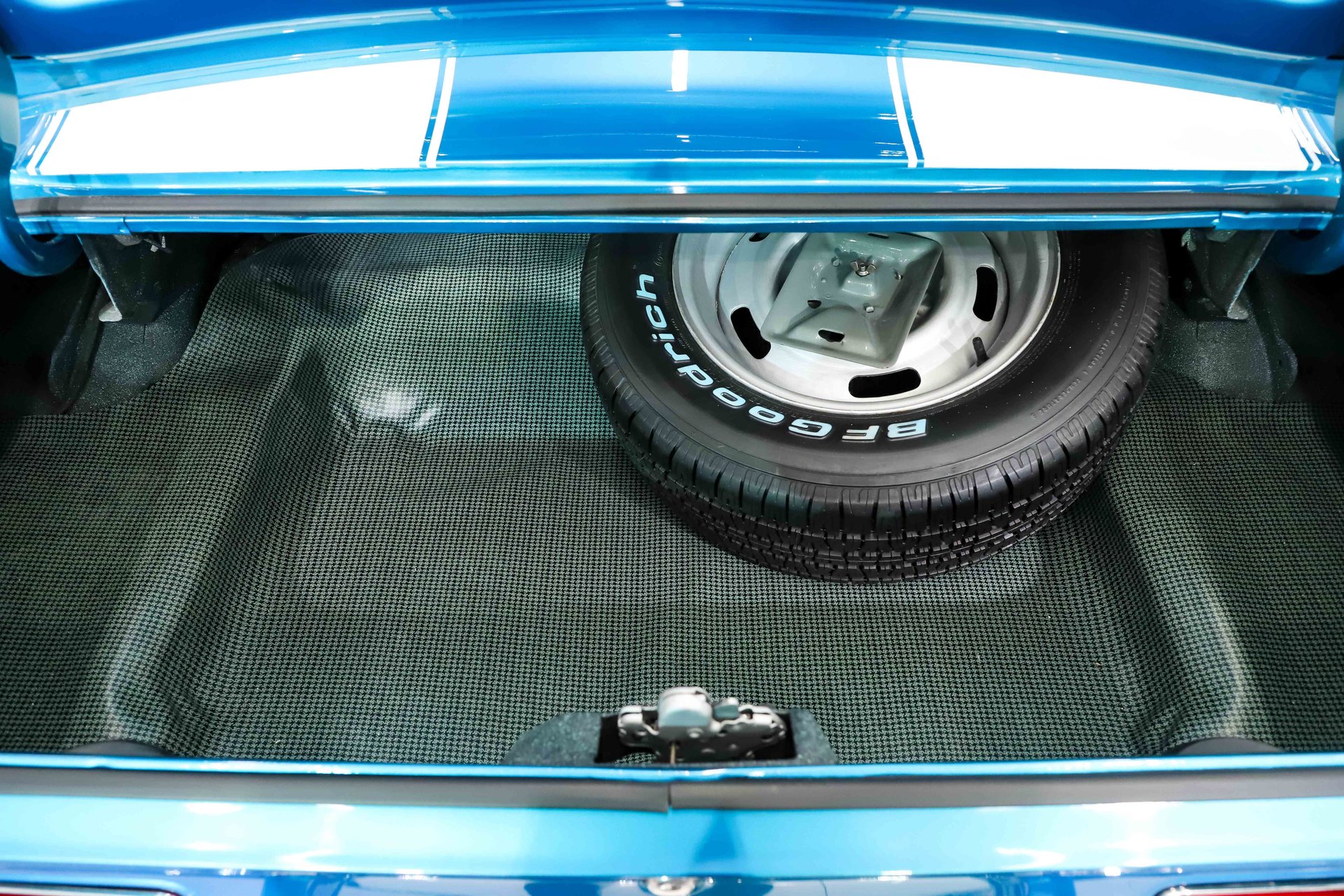 1969 Chevrolet Camaro RS Z28 thumbnail 52