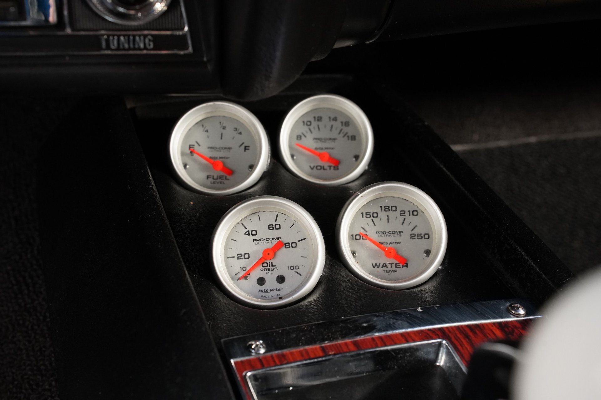 1969 Chevrolet Camaro SS Tribute 632 Restomod thumbnail 12