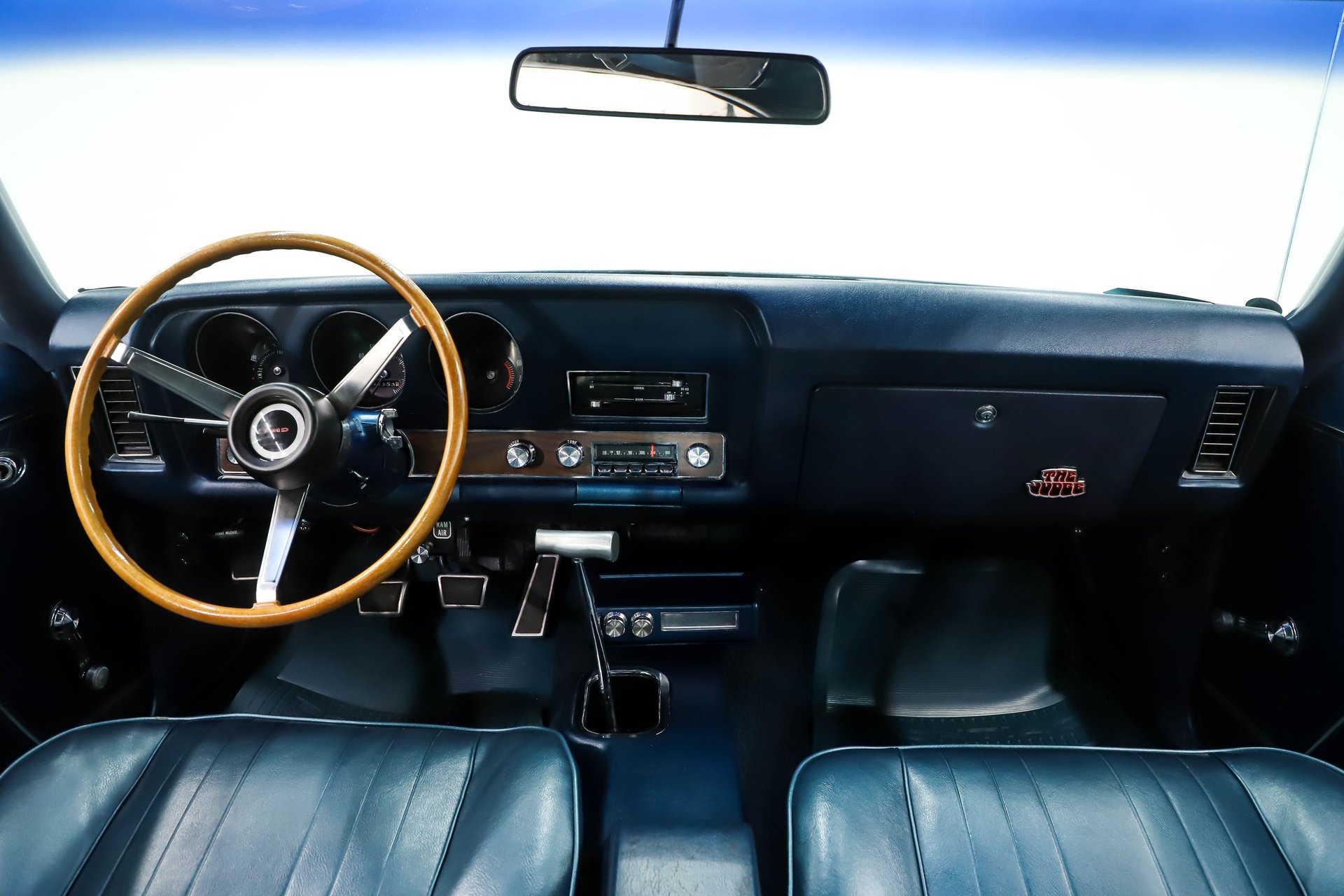1969 Pontiac GTO Judge thumbnail 24