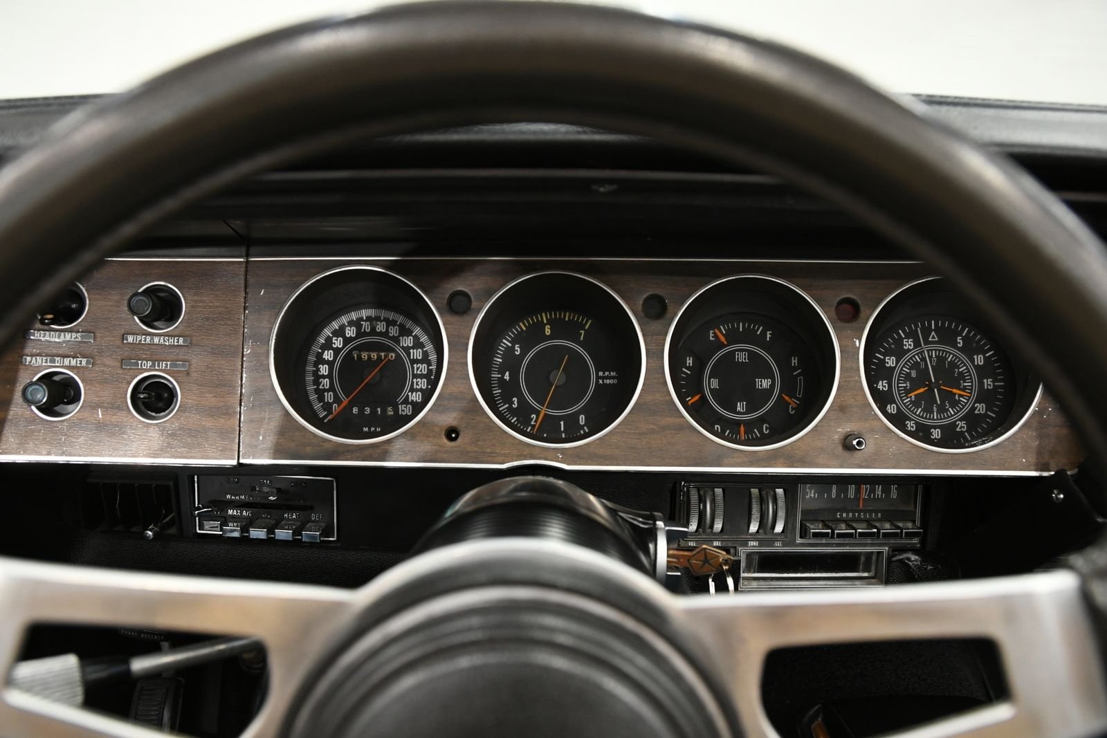 1970 Dodge Challenger R/T thumbnail 2