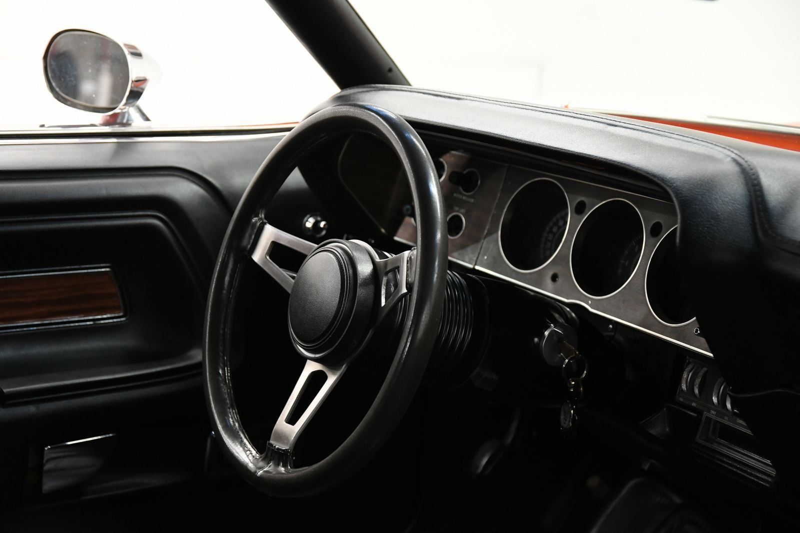 1970 Dodge Challenger R/T thumbnail 12