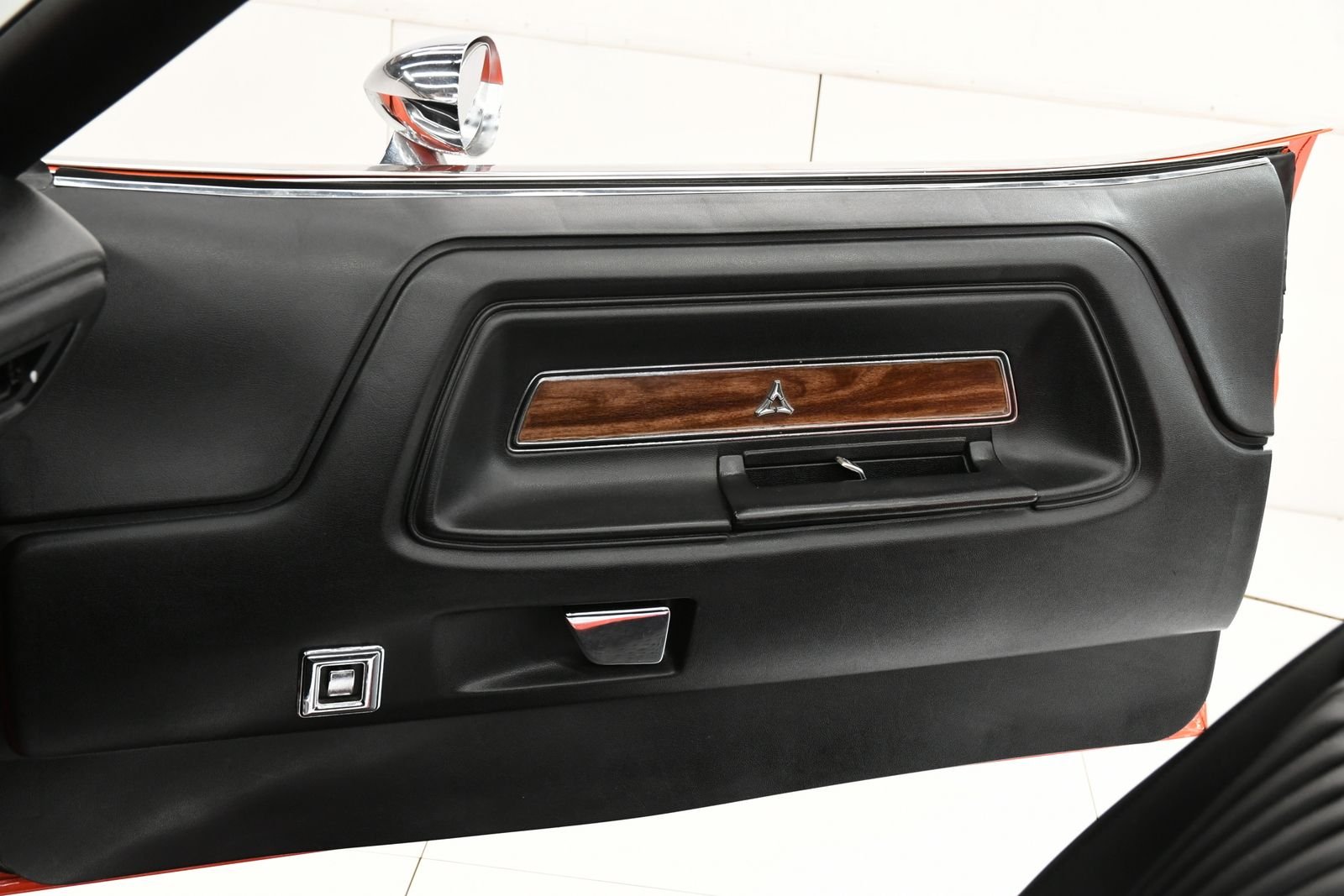 1970 Dodge Challenger R/T thumbnail 60