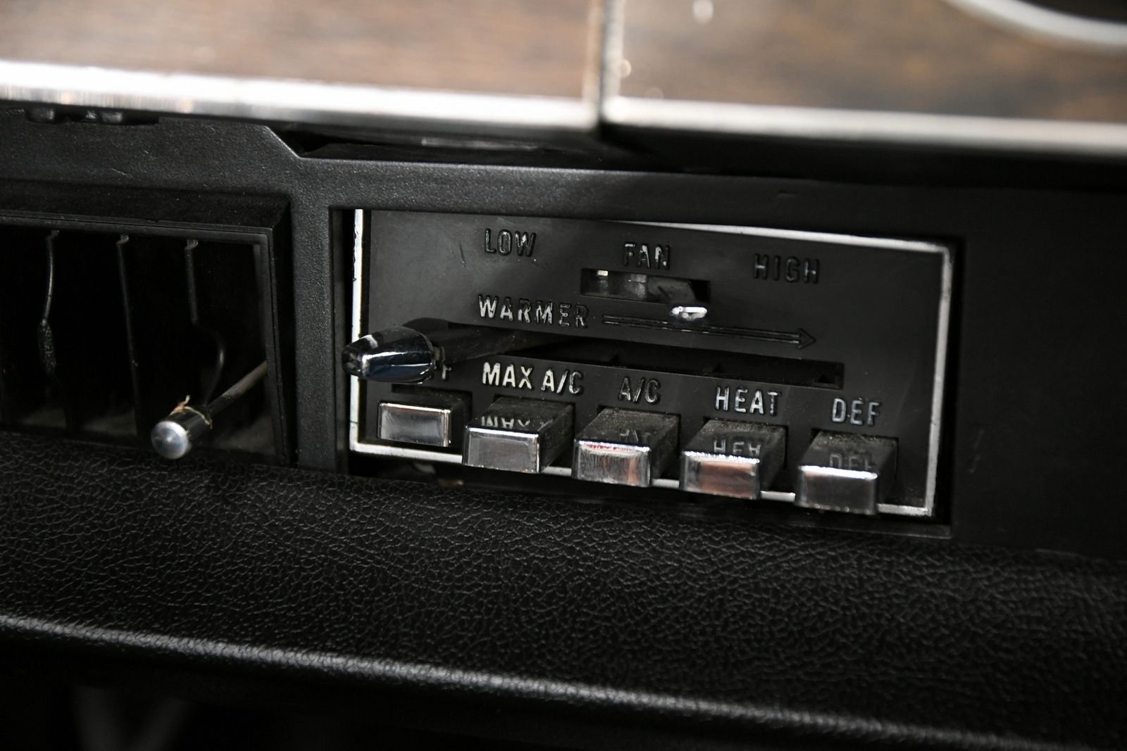 1970 Dodge Challenger R/T thumbnail 64