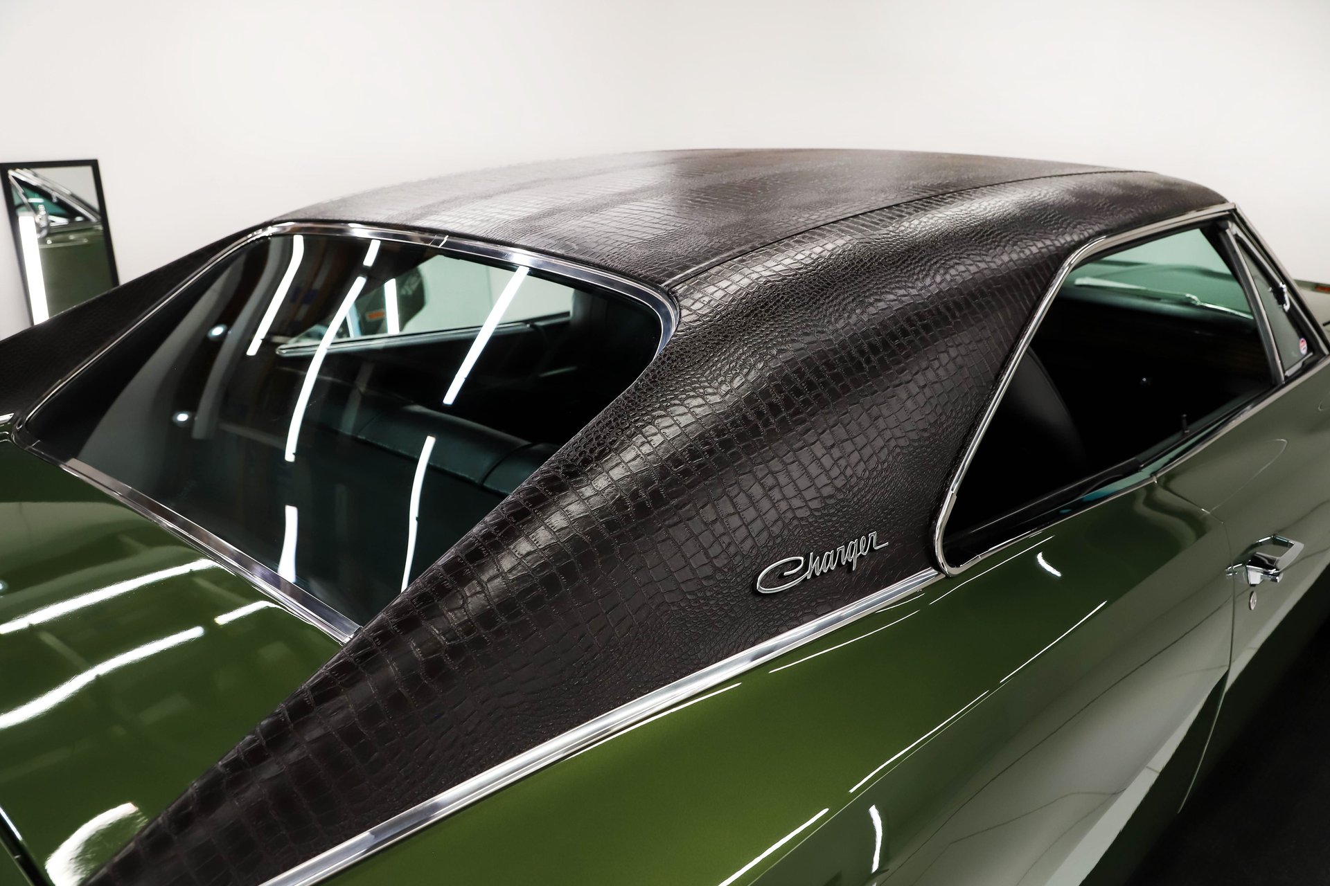 1970 Dodge Charger R/T thumbnail 32