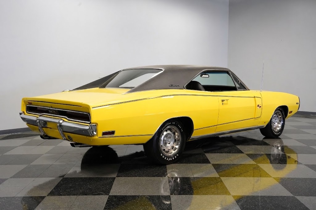 1970 Dodge Charger R/T 426 Hemi thumbnail 18