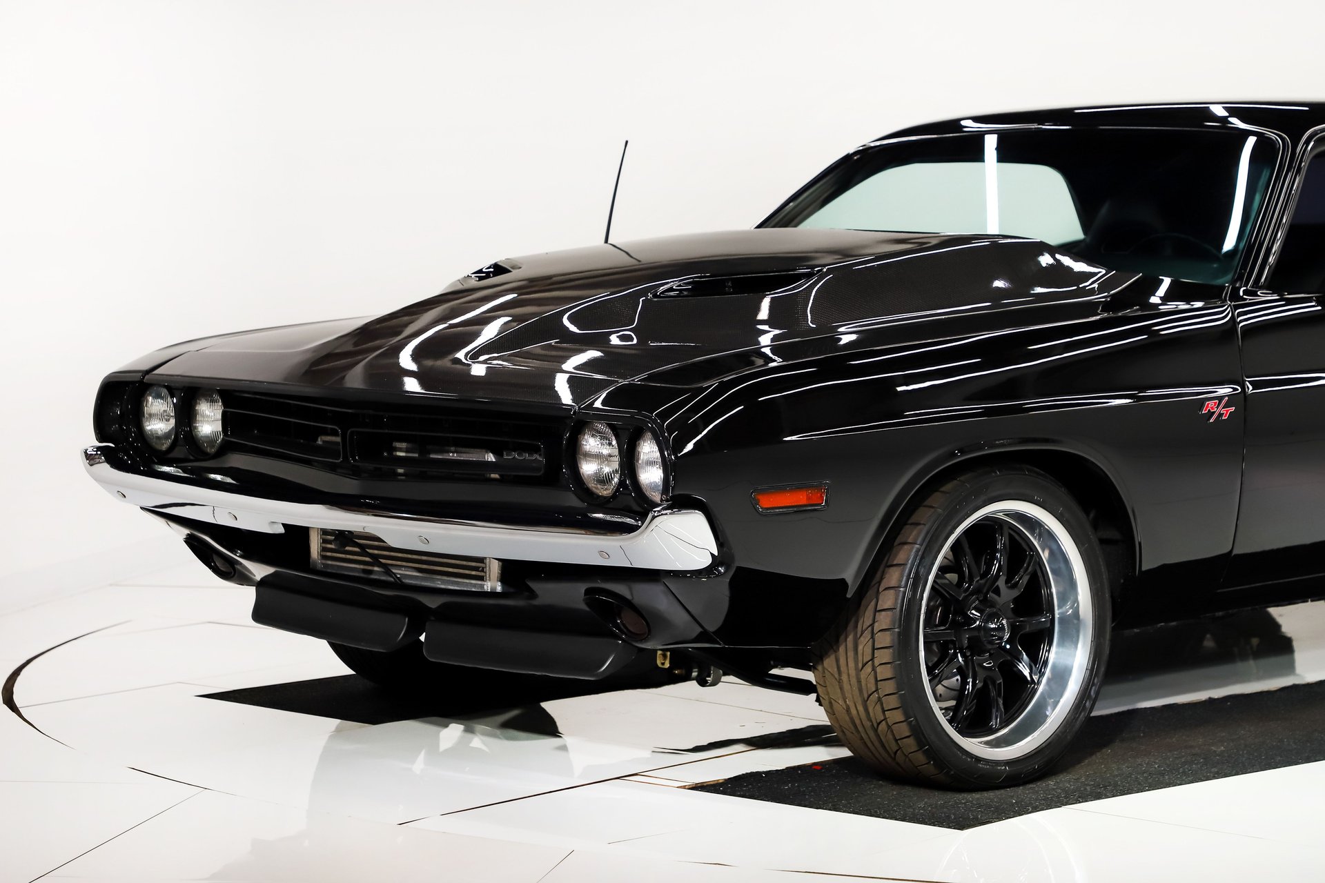 1971 Dodge Challenger R/T Restomod thumbnail 10