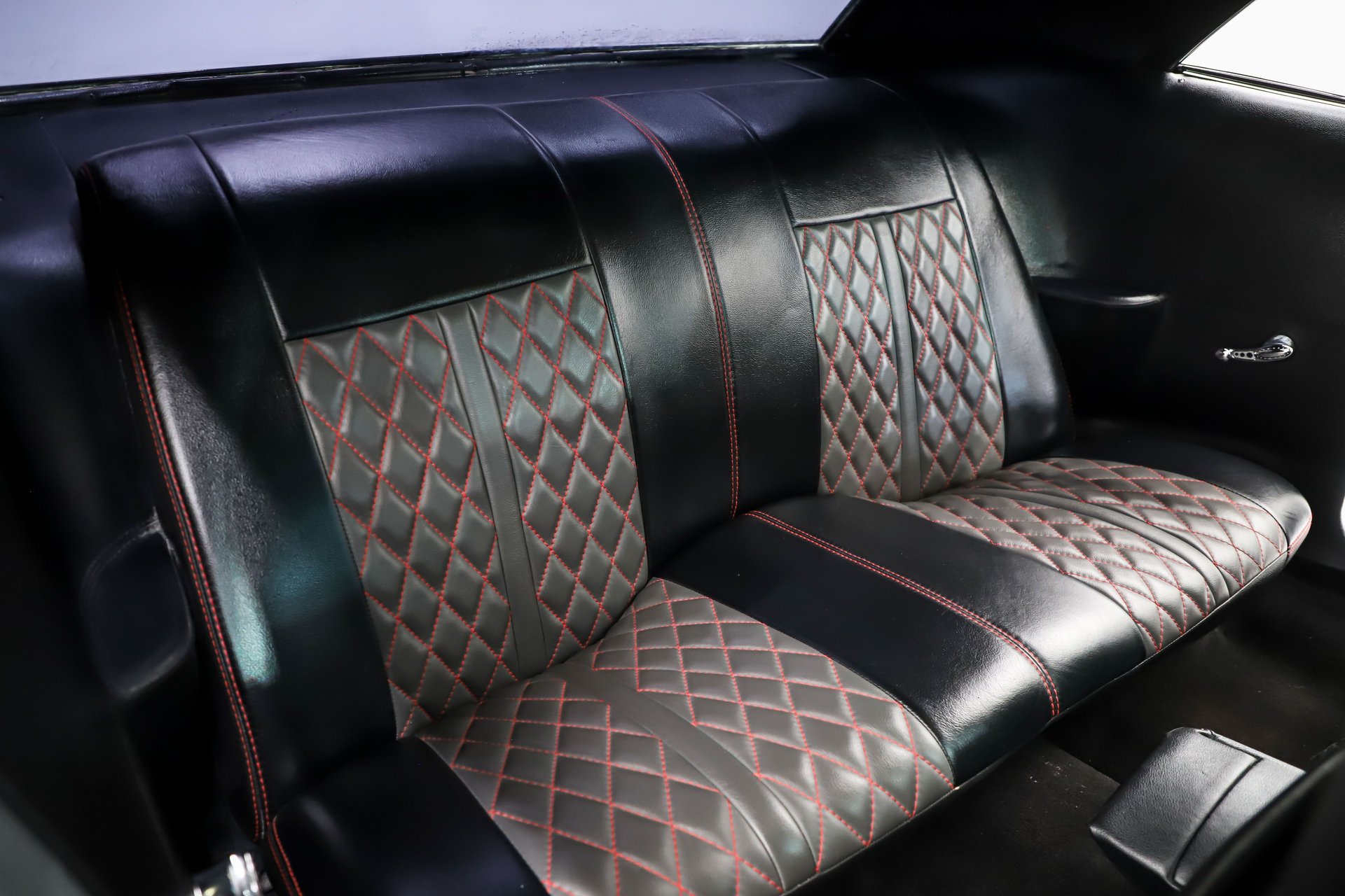 1971 Dodge Challenger R/T Restomod thumbnail 39