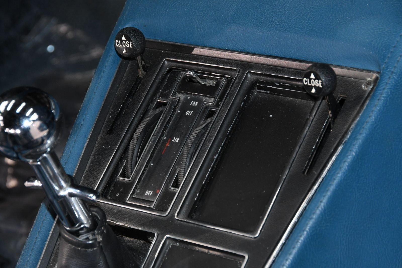 1972 Chevrolet Corvette thumbnail 31