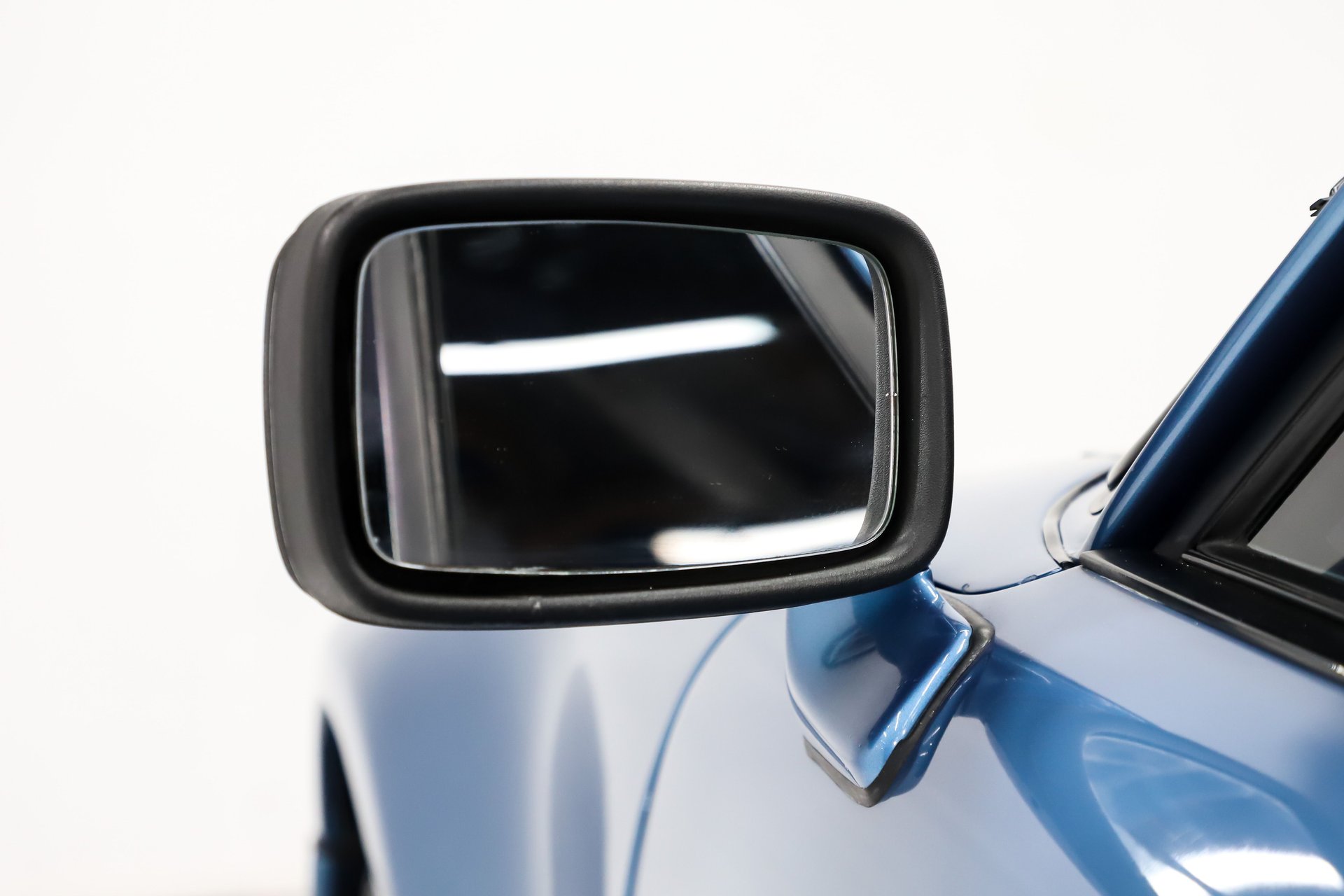 1974 Porsche 911 thumbnail 9