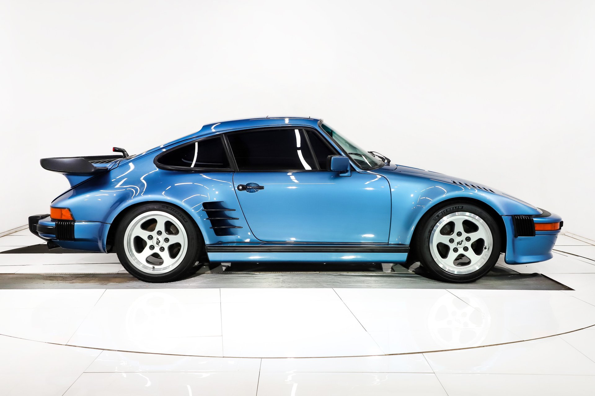 1974 Porsche 911 thumbnail 15