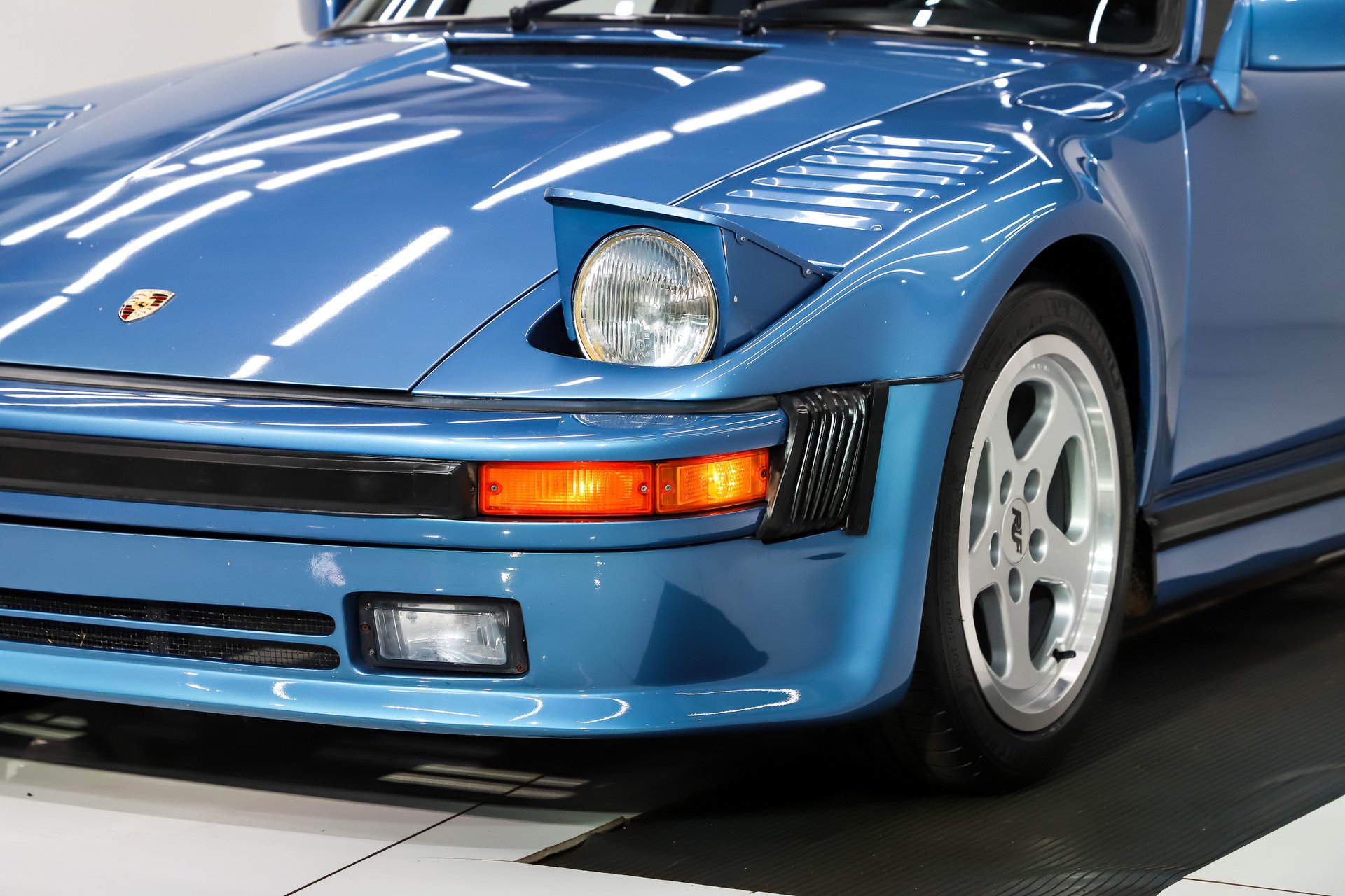 1974 Porsche 911 thumbnail 35