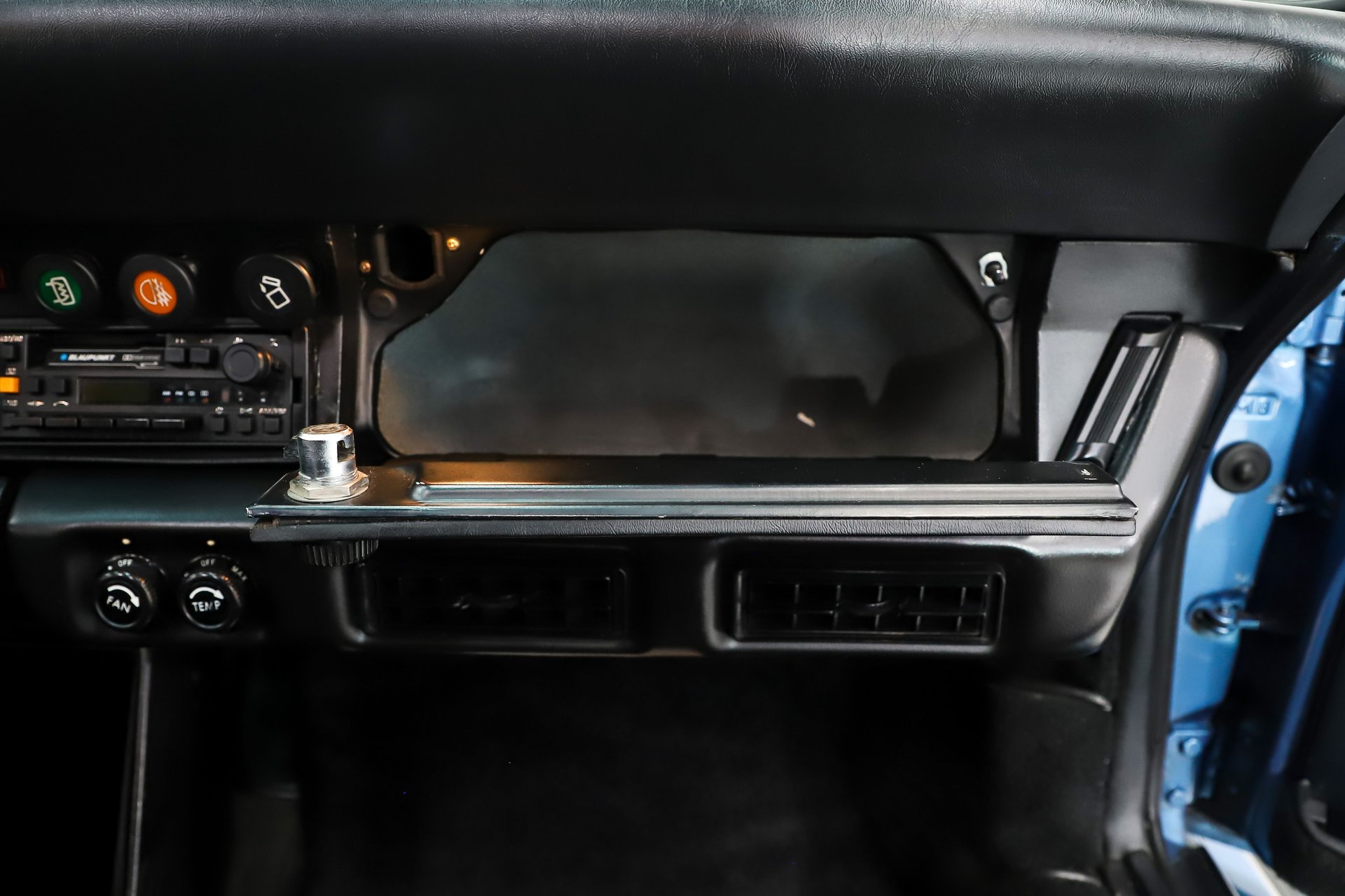 1974 Porsche 911 thumbnail 44