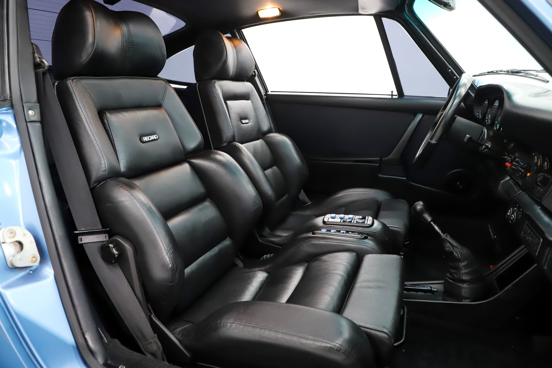 1974 Porsche 911 thumbnail 51