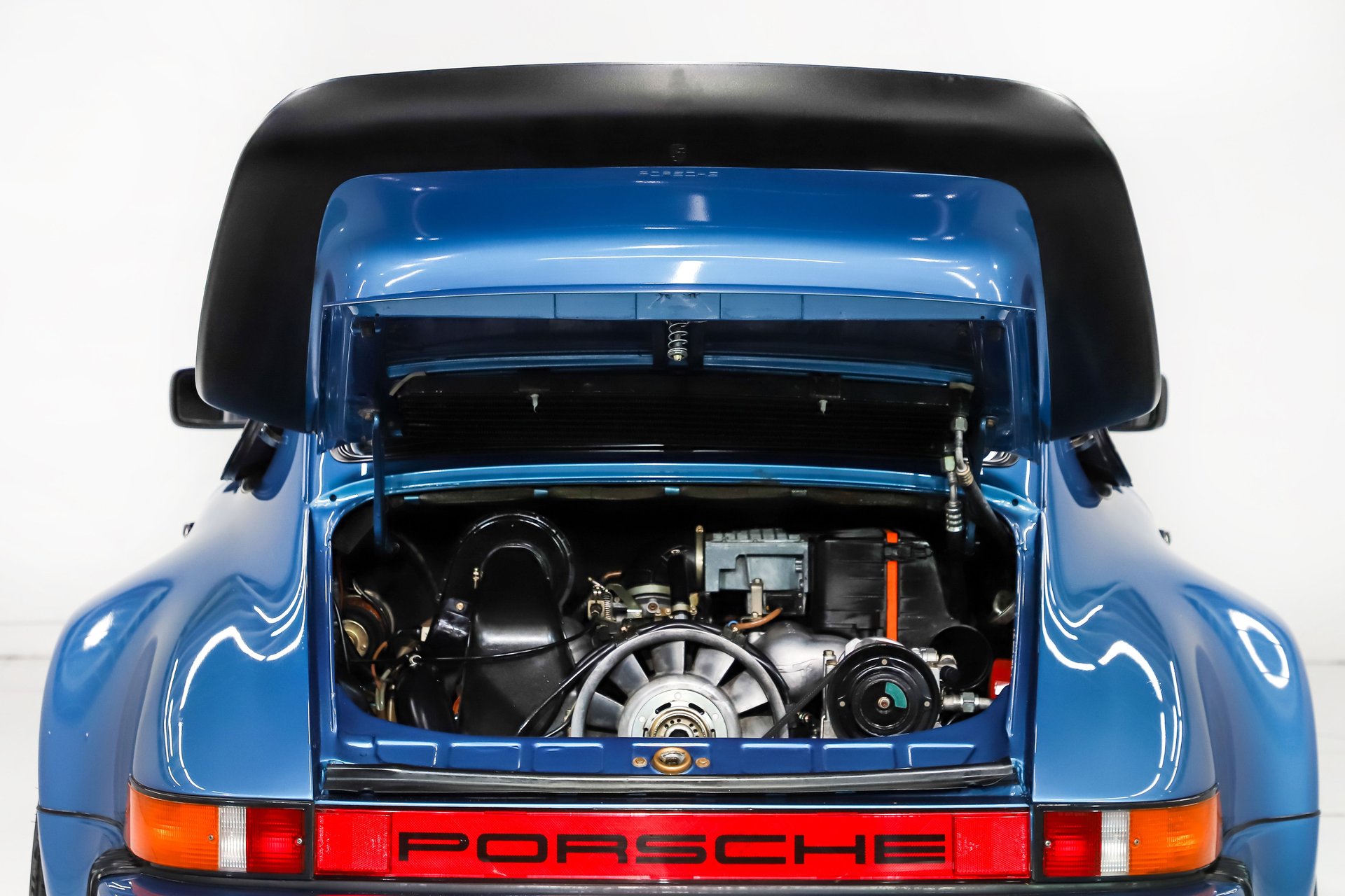 1974 Porsche 911 thumbnail 61