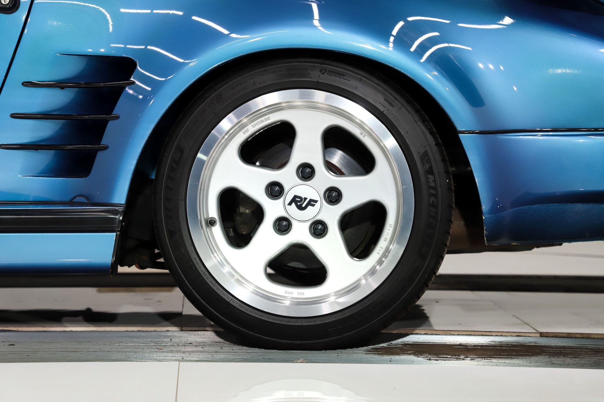 1974 Porsche 911 thumbnail 67