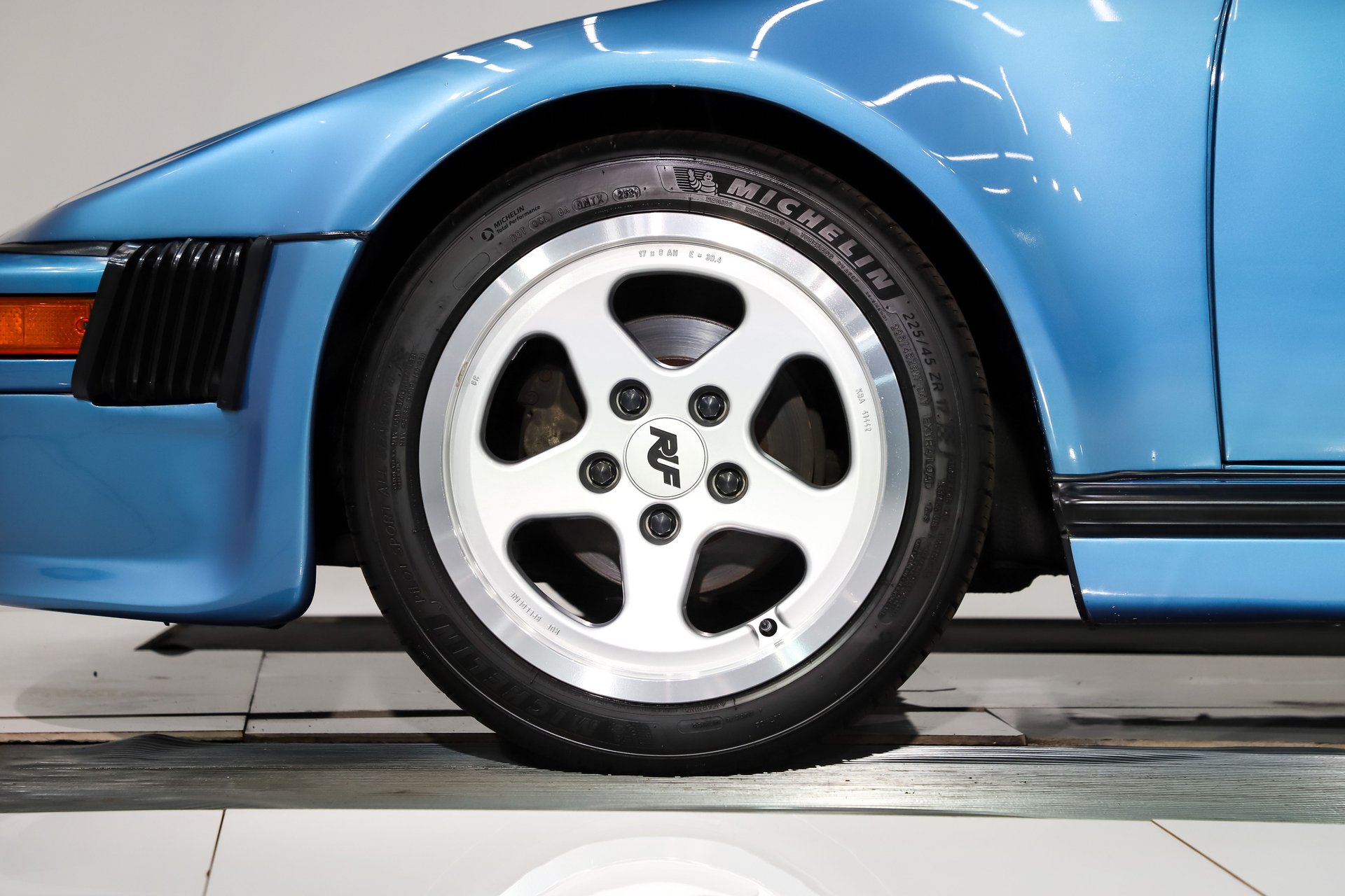 1974 Porsche 911 thumbnail 74
