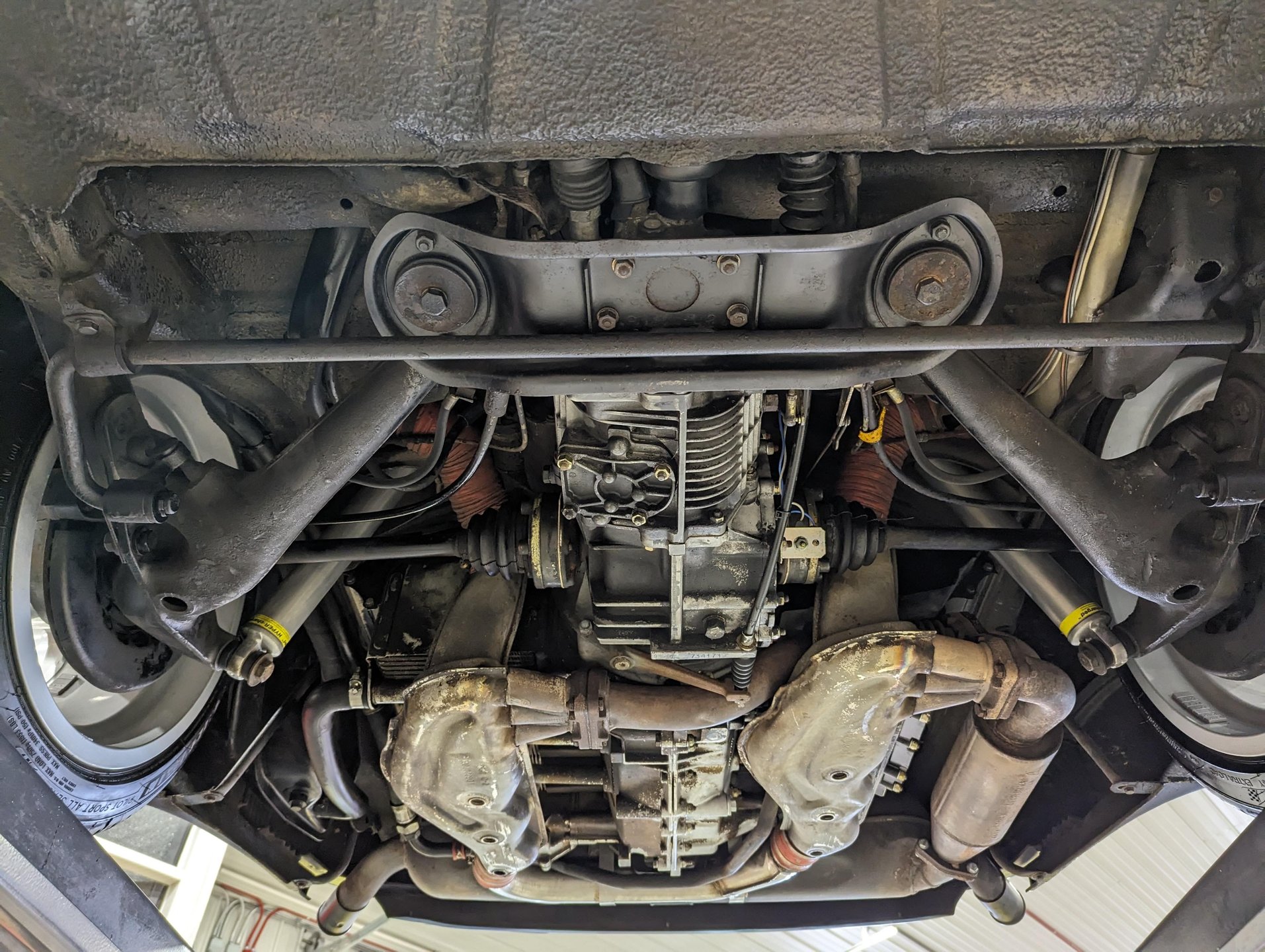 1974 Porsche 911 thumbnail 87