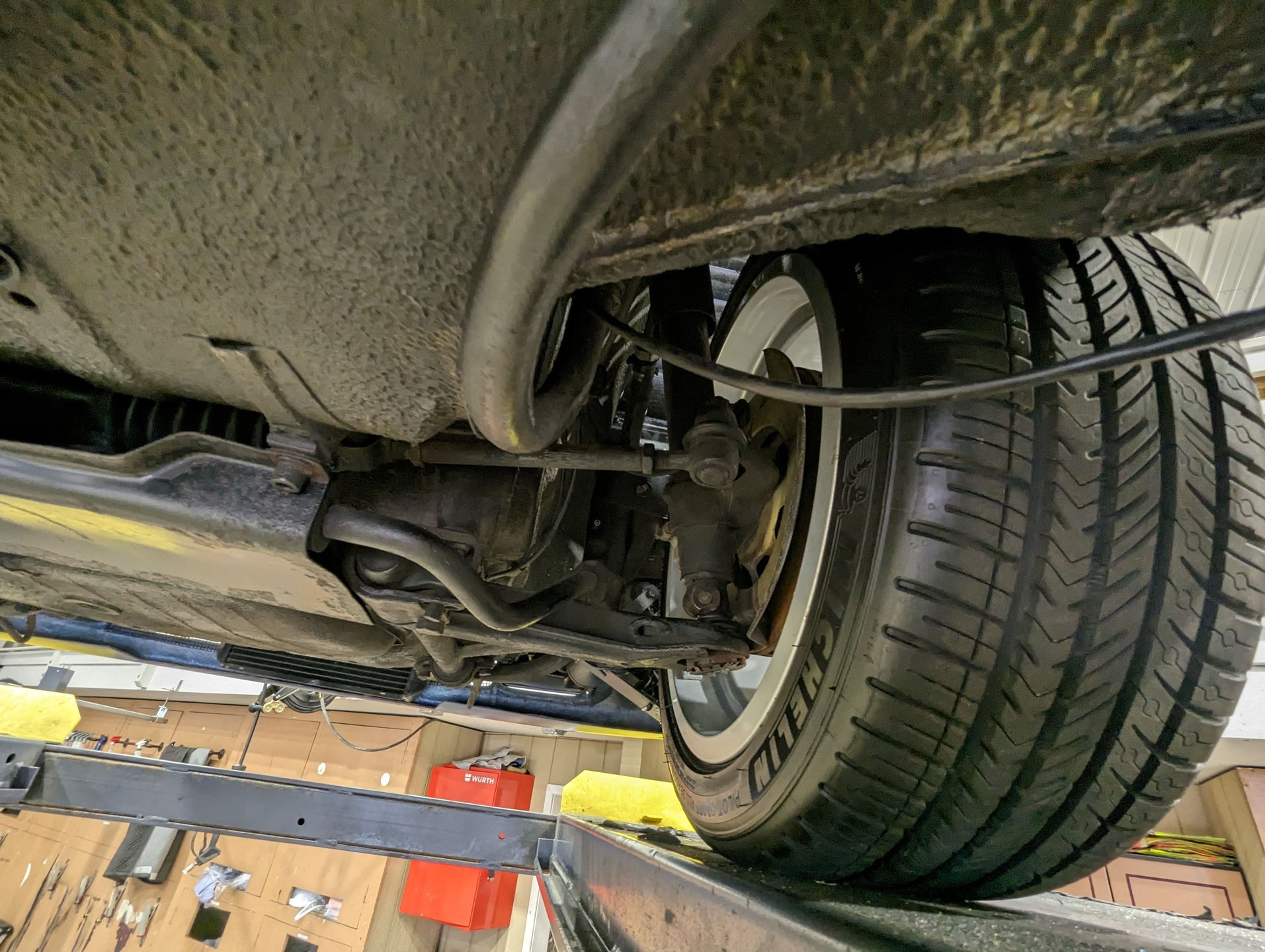 1974 Porsche 911 thumbnail 97