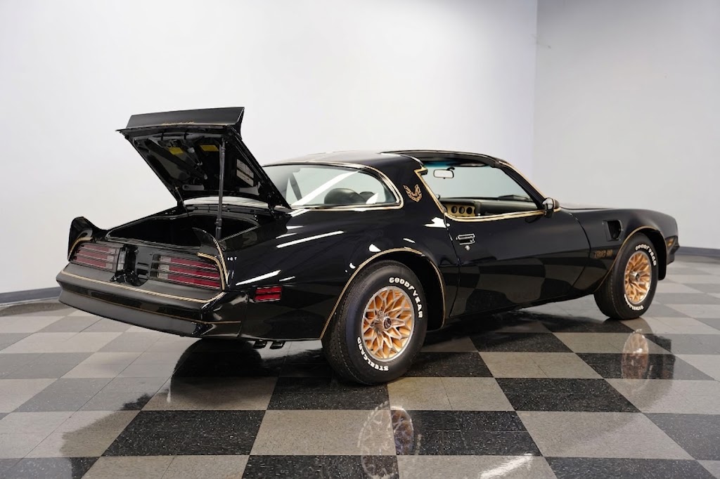 1977 Pontiac Firebird Trans Am Y82 SE thumbnail 22