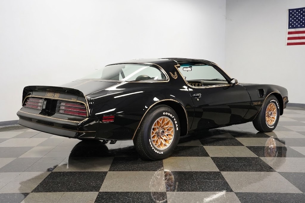 1977 Pontiac Firebird Trans Am Y82 SE thumbnail 25